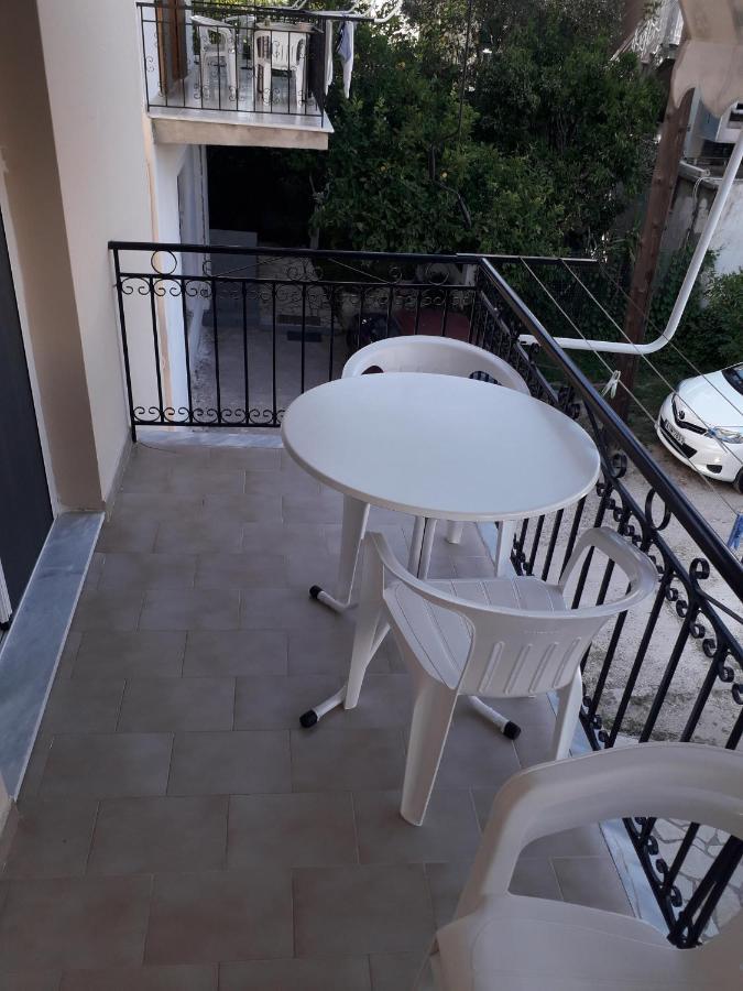 Giannis Studios نِكيانا المظهر الخارجي الصورة